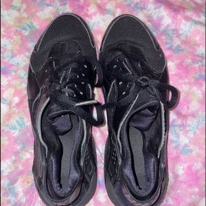 Nike huaraches